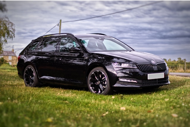skoda superb kombi