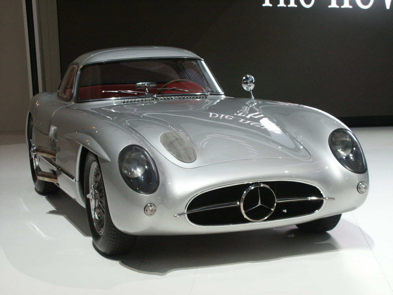 Mercedes-Benz 300 SLR Uhlenhaut Coupe
