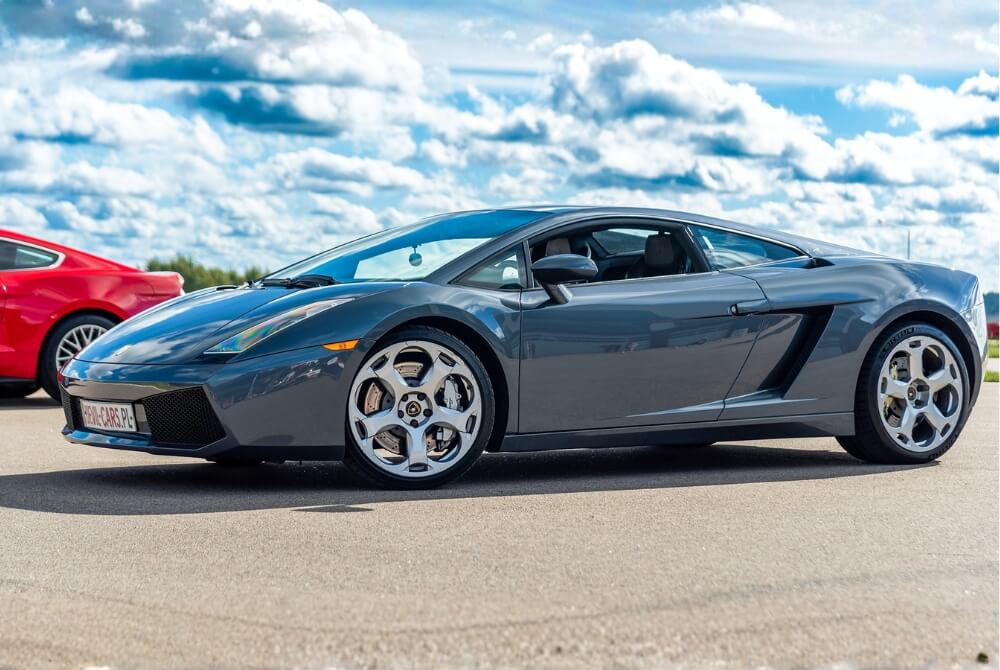 Lamborghini - włoska marka samochod&oacute;w