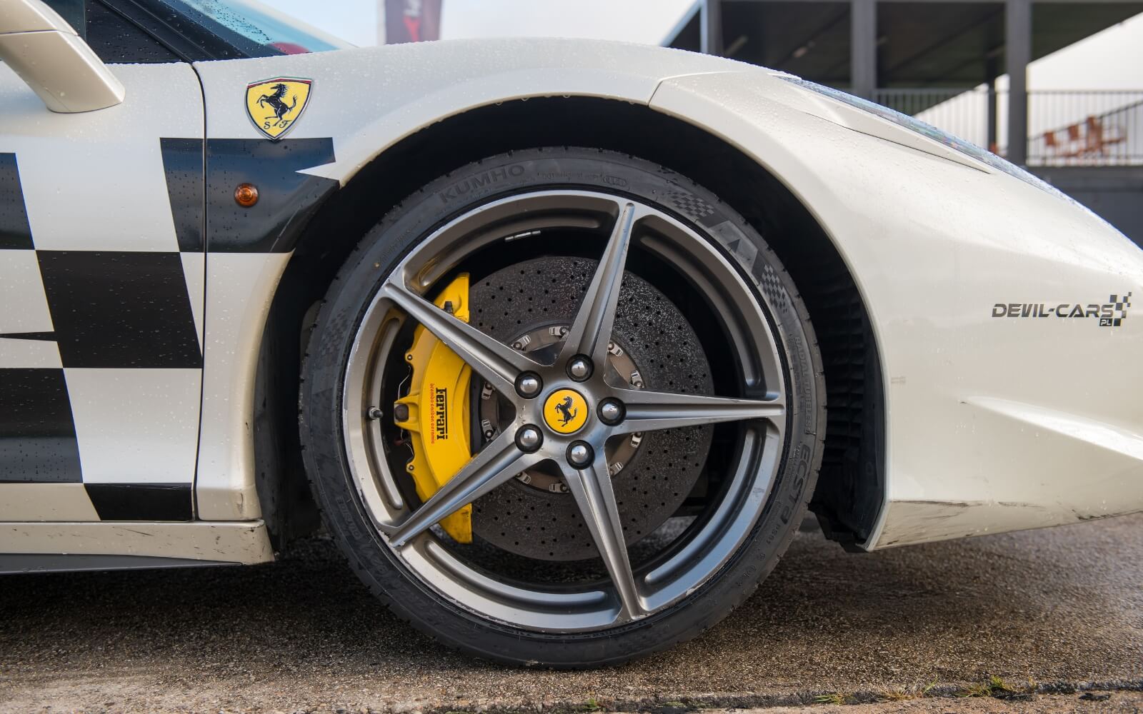 koło ferrari 458 italia