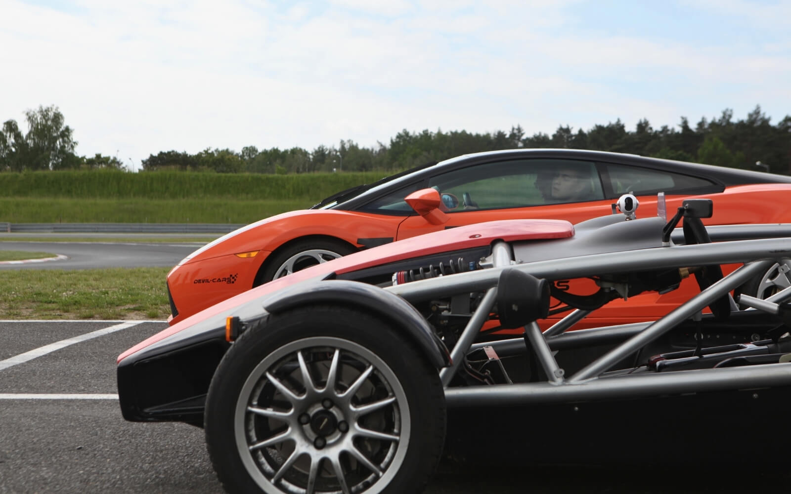 Lamborghini Gallardo i Ariel Atom