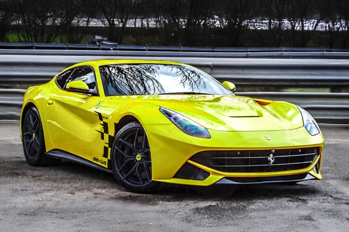 ż&oacute;łte Ferrari F12Berlinetta