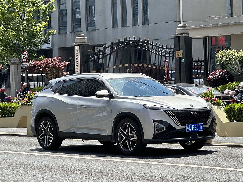 dongfeng - chińskie marki samochod&oacute;w