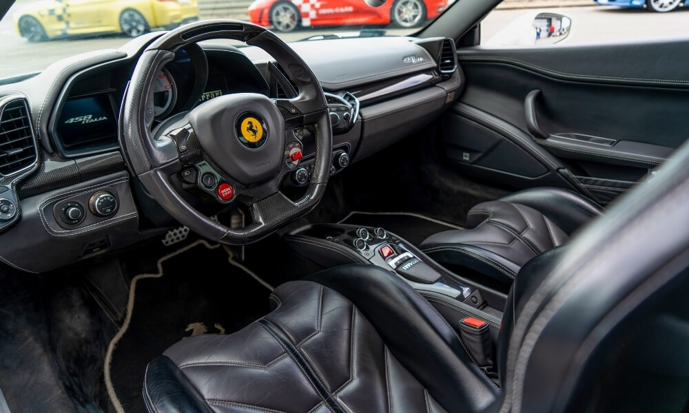 wnętrze Ferrari Italia 458